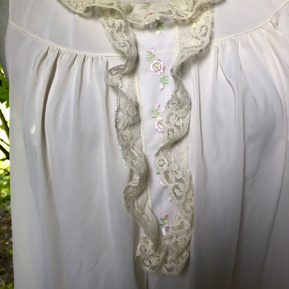 Vintage Shadowline  nightgown Medium - Picture 4 of 8